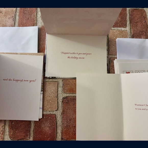 Set of 15 Elegant Holiday Greeting Cards Set with Postage included - Picture 2 of 2